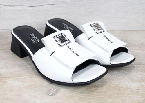 Mirela Doro – дамски чехли на ток от естествена кожа в бяло