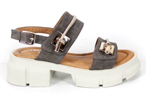 Aveline Lux – дамски сандали от естествен велур в цвят визон с масивно ходило