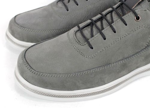 мъжки спортни обувки сив набук