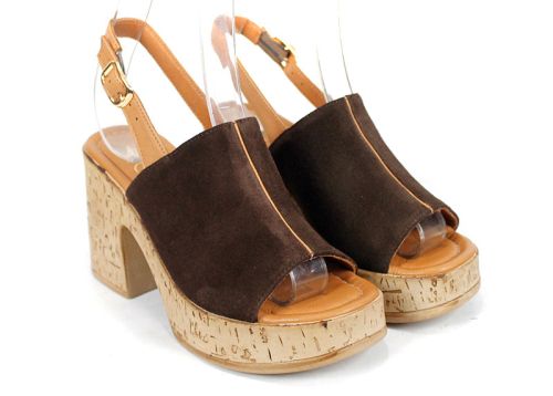 Дамско сабо Dolce Veya с отворени пръсти – естествен велур в тъмно кафяво