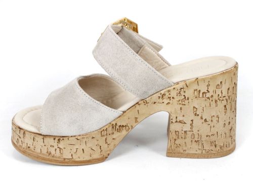 модерни чехли на платформа