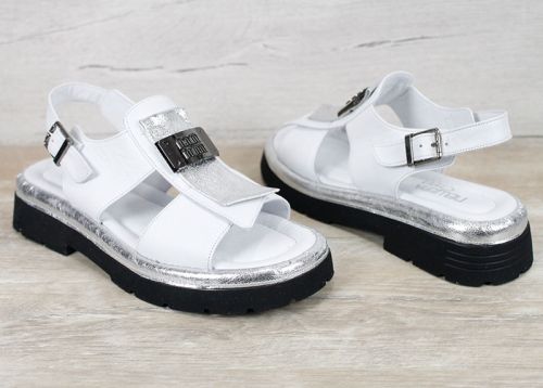 Sorella Vanta – дамски сандали от естествена кожа в бяло с масивно ходило