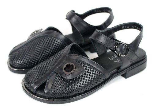 Marielle Zen – модерни дамски сандали от естествена кожа в черно с отличителен дизайн