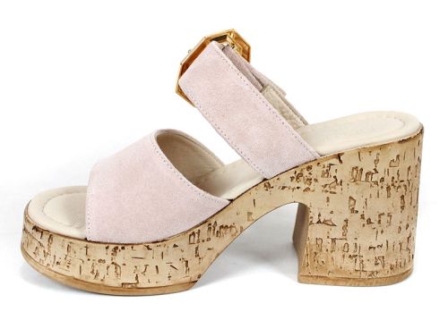 Selena Aria – модерни дамски чехли на платформа от естествен велур в нежно розово