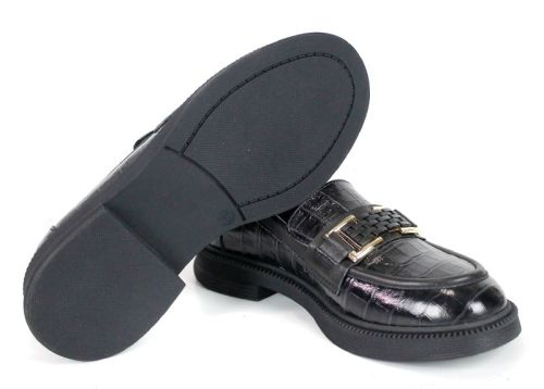 Black women's leather loafers Terra Classica with decorative metal detail
