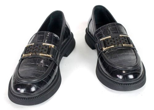 Terra Classica Women's Loafers – Black Croc-Embossed Genuine Leather