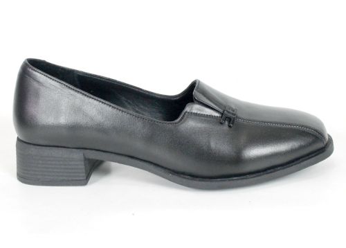Elena Marini women's black genuine leather low-heel shoes