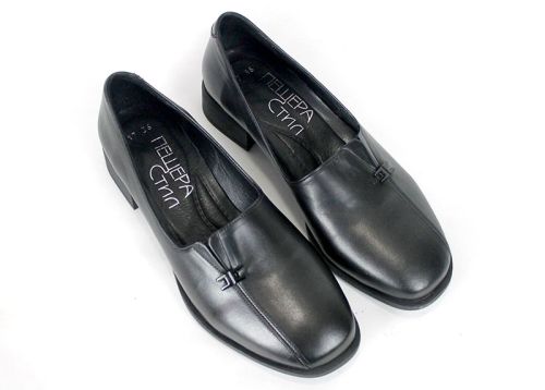 Elena Marini – Women's Black Genuine Leather Low-Heel Shoes