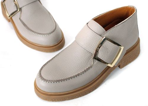 Claudia Venturi – Women’s Genuine Leather Boots in Taupe