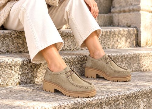 Francesca Morelli – Women’s Suede Loafers in Mustang