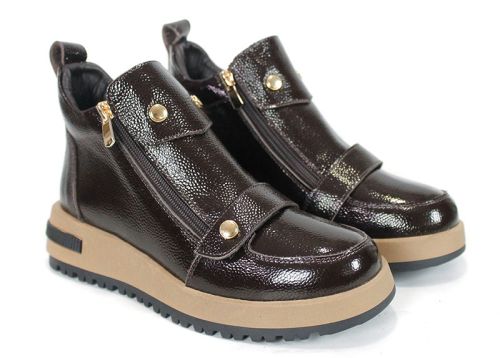 Aurelia Fontana – Women's Ankle Boots in Dark Brown Glossy Pebbled Genuine Leather