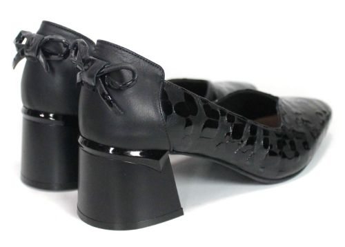 Valentina Rossetti – Women's Formal Genuine Leather Shoes with Black Patent Leopard Print
