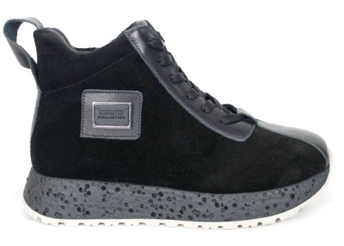 Alessia Vettori – Women's High-Top Sneakers in Black Genuine Suede and Leather | PESHTERA™